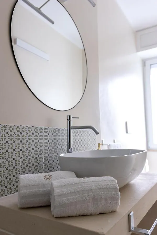 Oronti Accommodations Lecce 0*,