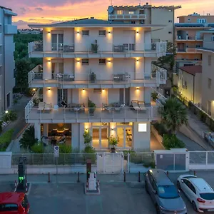 https://hotel-riva-e-mare.emilia-romagnahotels.net